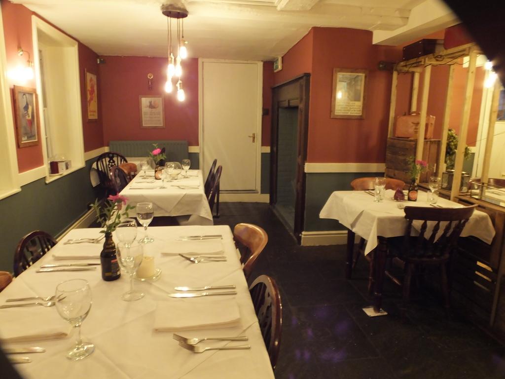 Railway Hotel Faversham Zewnętrze zdjęcie